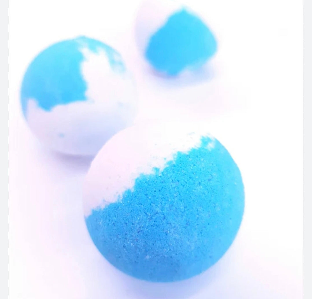 Frosted Coconut Snowball